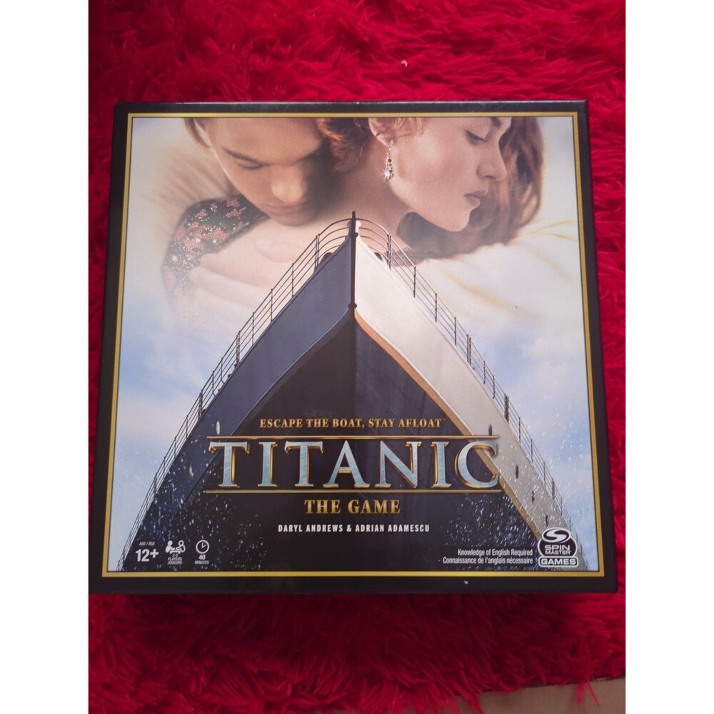 NEW Titanic Board Game Escape The Boat Stay Afloat Strategy Spin Master